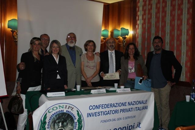 III giornata formativa Con.Ipi (al centro il Presidente L. Lagravinese, con a destra l'Avv. M.P. Mastropieri e a sinistra il Tesoriere A. Di Nunzio e l'Avv. S. Frattallone)